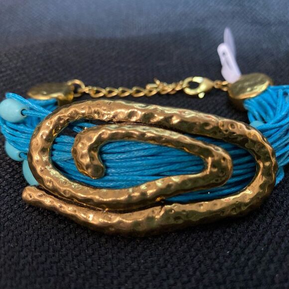 Friendship Designer Bracelet - One Size Fits All - turquoise and gold colors - Picture 1 of 3